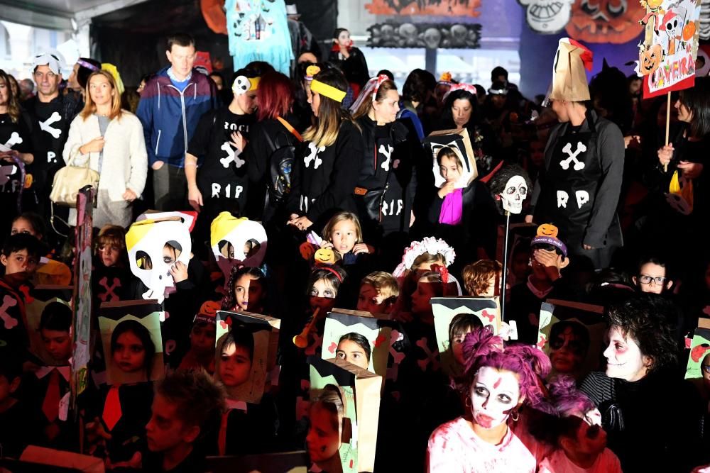 El desfile partió de la plaza de Lugo y finalizó en María Pita.