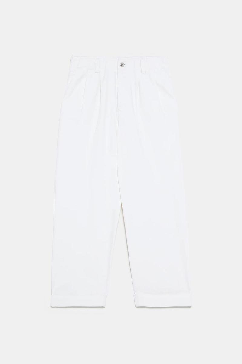 Jeans ZW Premium Magnum Pant blanco de Zara. (Precio: 29, 95 euros)