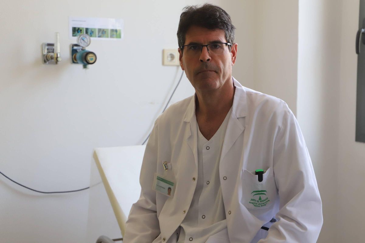 Francisco Fuentes, jefe de sección de Medicina Interna del hospital Reina Sofía y coordinador del proyecto.