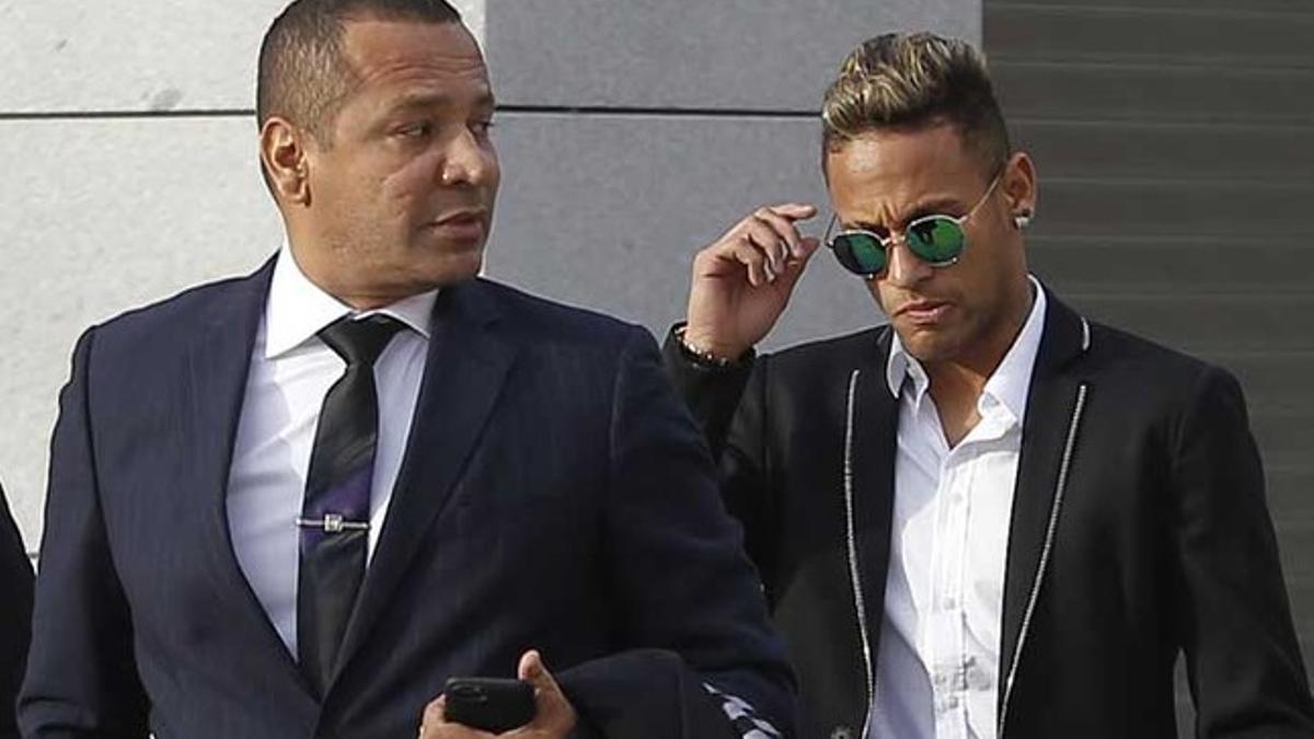 Neymar y su padre, en la Audiencia Nacional