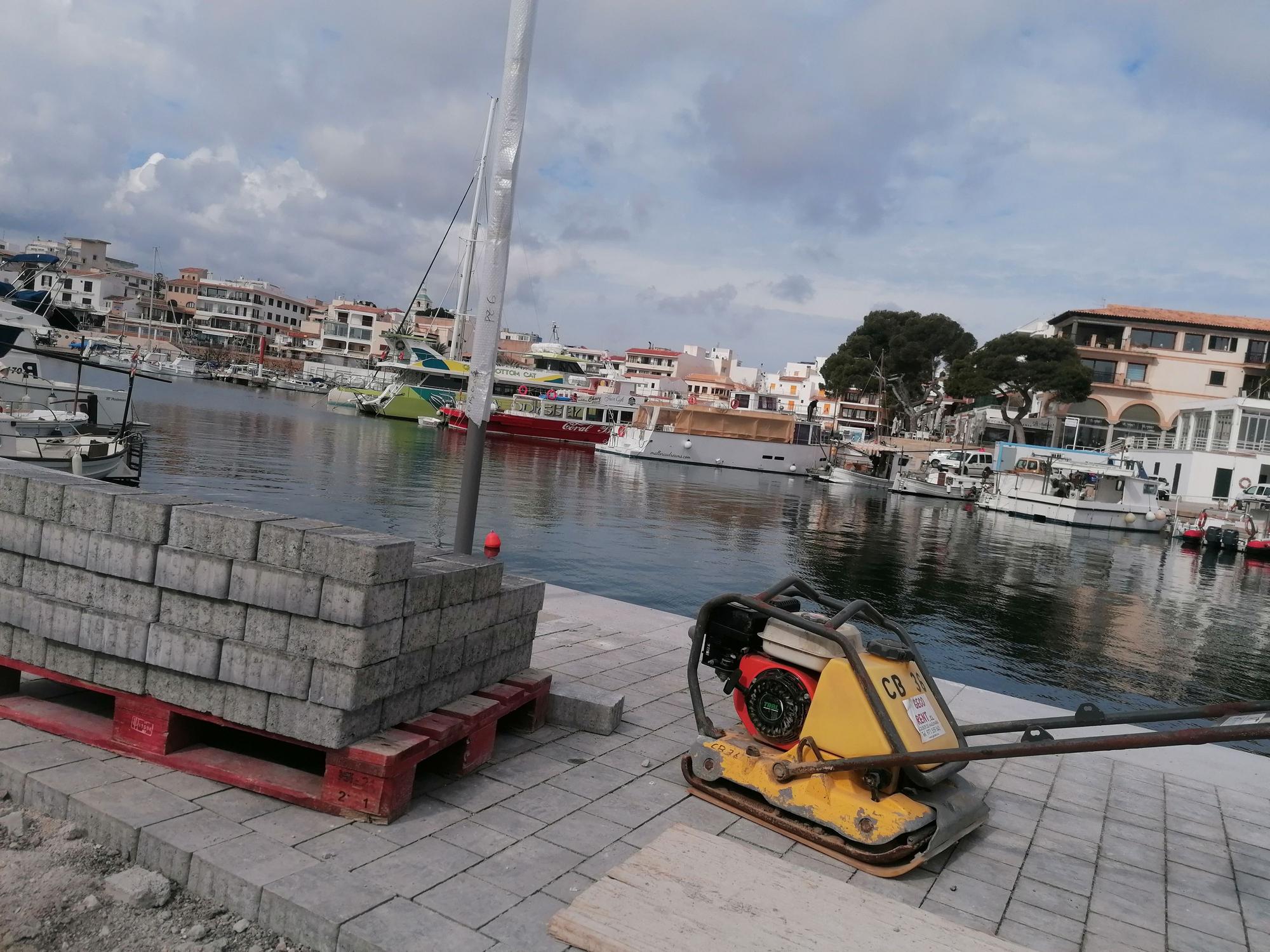 So schreiten die Umbauarbeiten am Hafen von Cala Ratjada voran