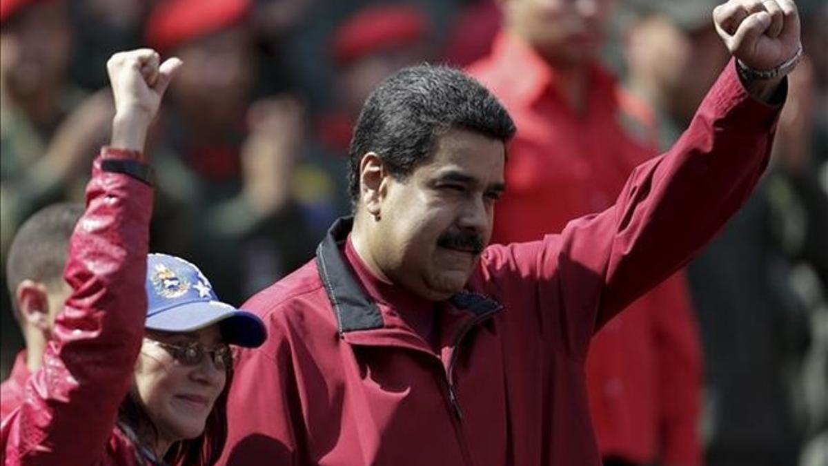 Nicolás Maduro con su esposa en Caracas