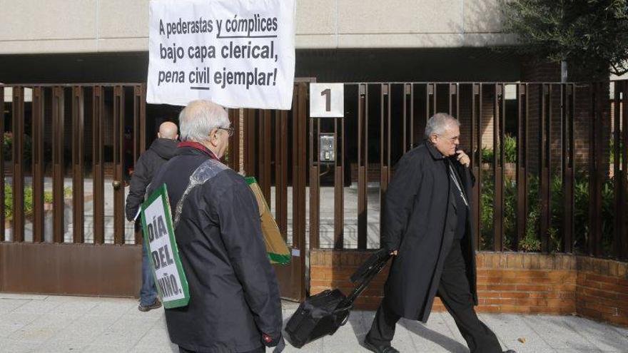 El obispo de Granada no informó de los abusos a la cúpula eclesial