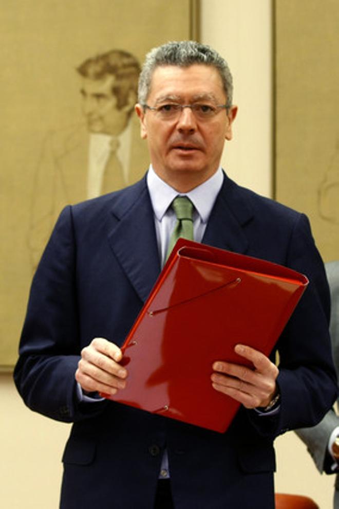 El ministro Alberto Ruiz Gallardón, durante la comisión de justicia en el Congreso.