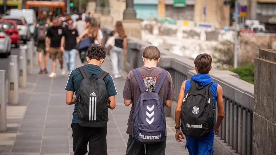 Vuelta al instituto en Canarias: Casi 59.000 estudiantes de Educación Secundaria retornan a las aulas