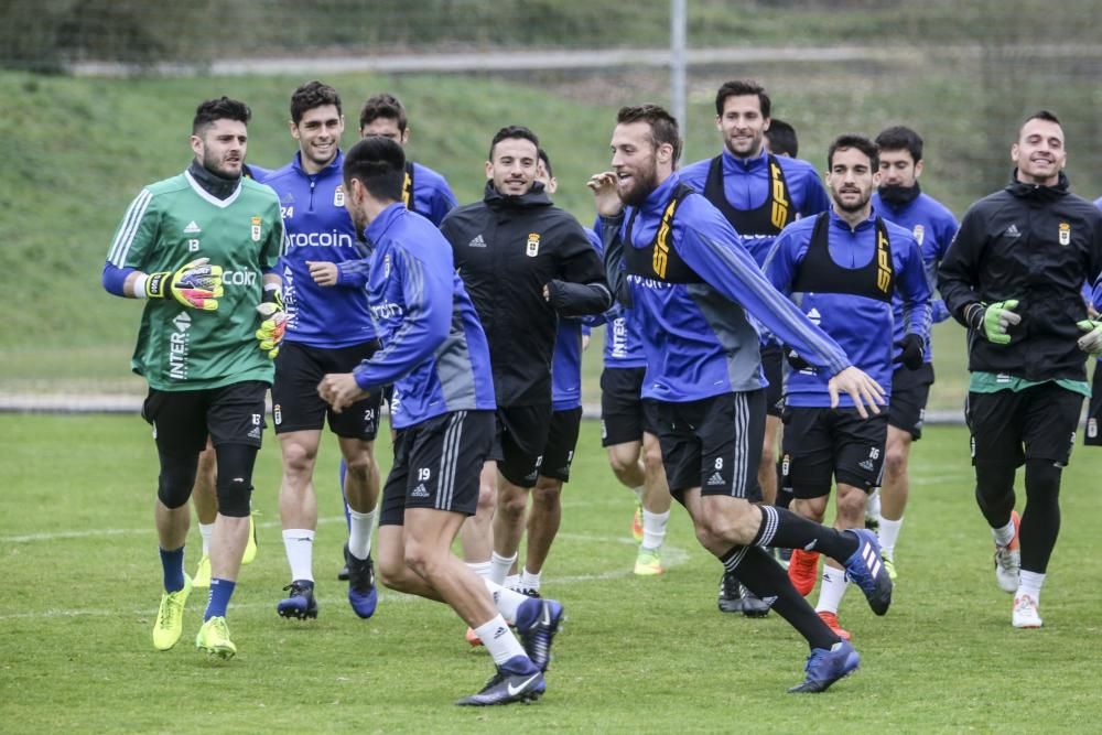 Entrenamiento del Real Oviedo en El Requexón