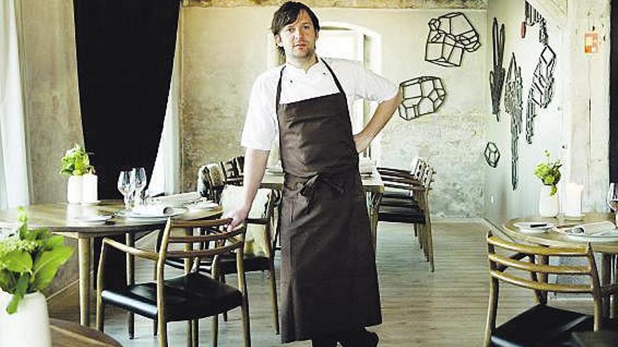 René Redzepi, en el comedor de su restaurante Noma, de Copenhague.