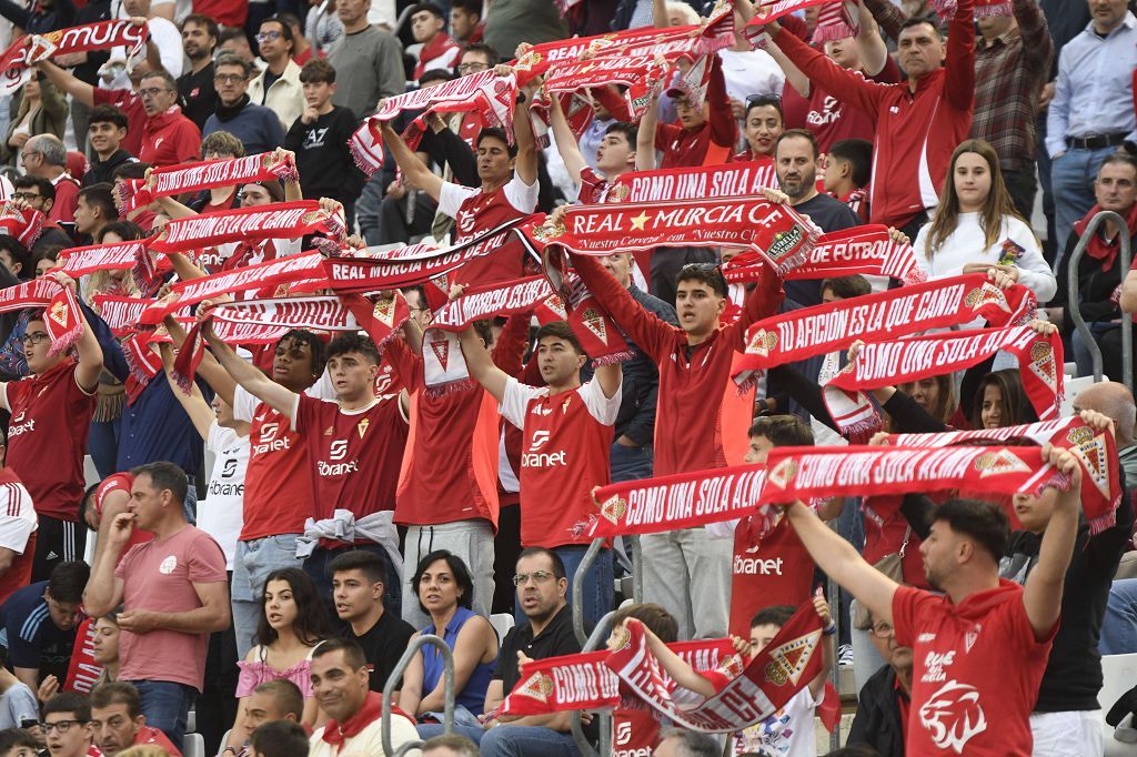 Las mejores imágenes del partido entre el Real Murcia y el Antequera