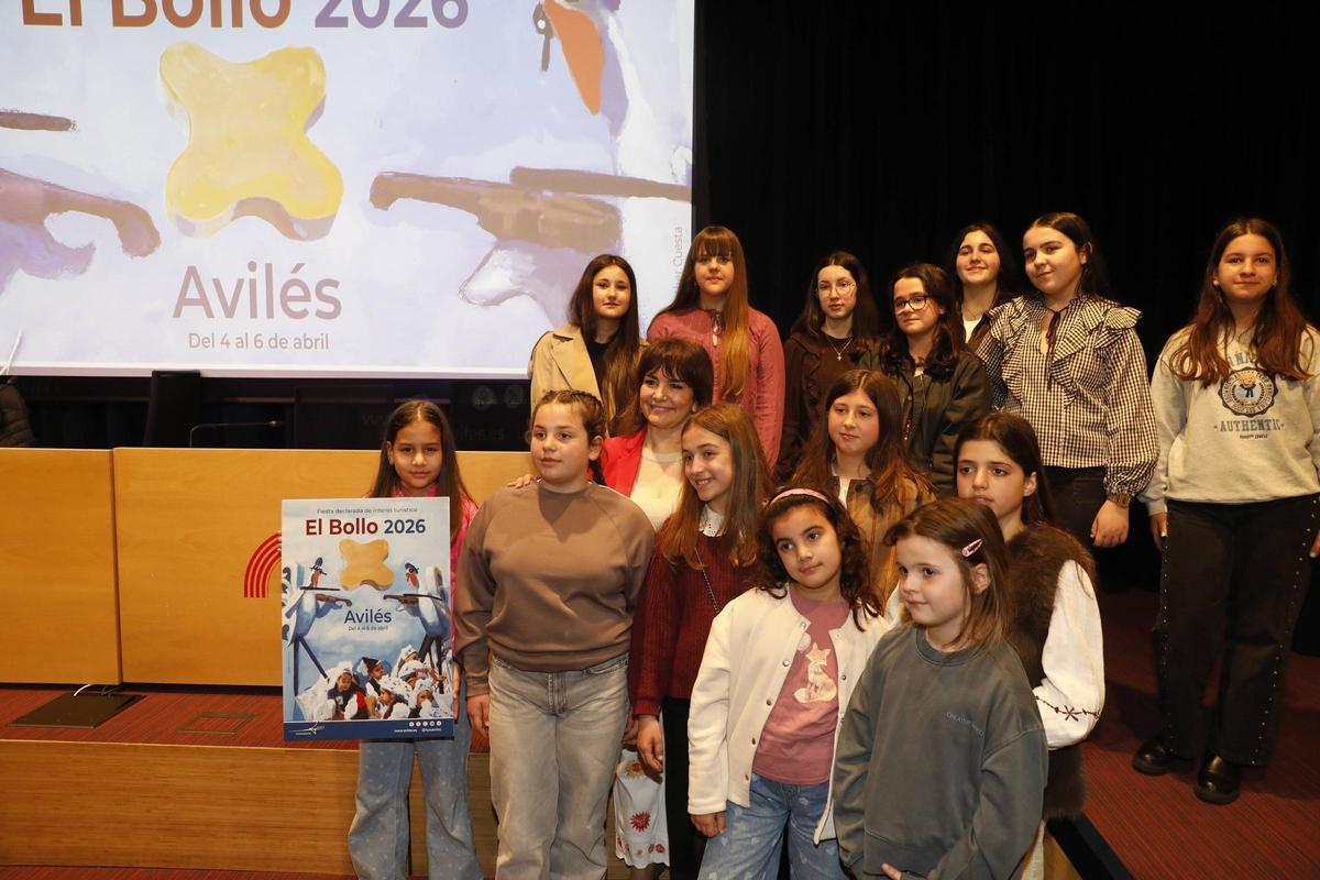 EN IMÁGENES: Avilés ya tiene xana, xaninas y damas de honor de las fiestas del Bollo