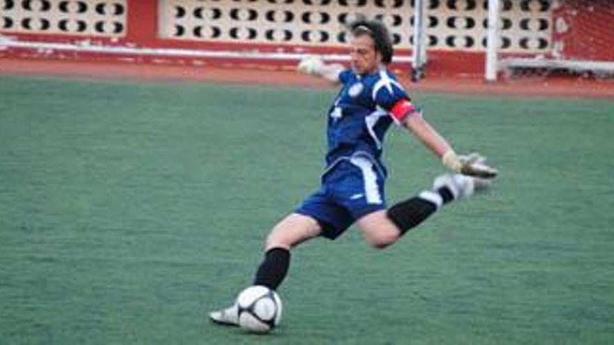 Ivan Andrea, durante el partido ante el Luchador el pasado domingo.