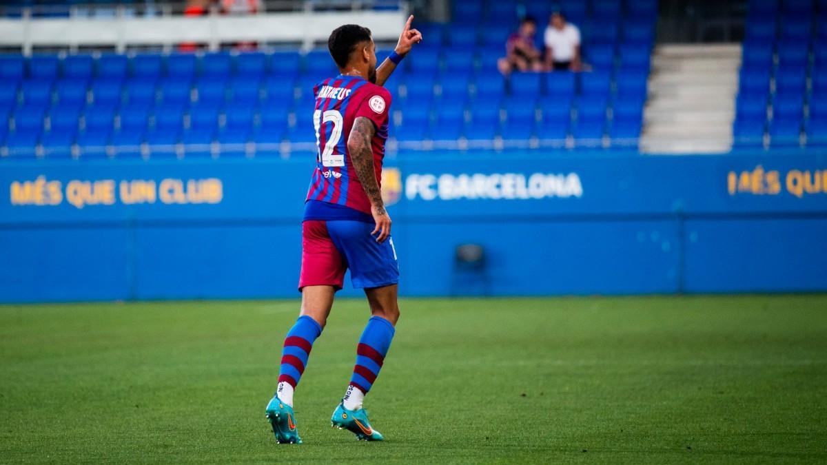 Matheus celebrando la apertura del marcador