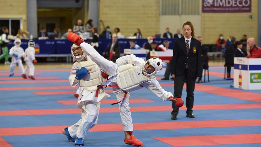 El Campeonato de España de kárate arranca en Vista Alegre con más de 800 deportistas