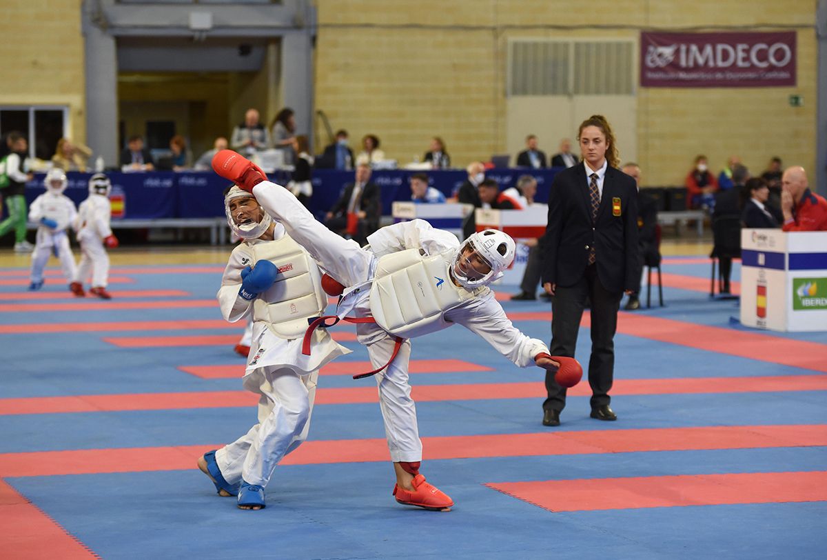 El Campeonato de España de kárate arranca en Vista Alegre con más de 800 deportistas