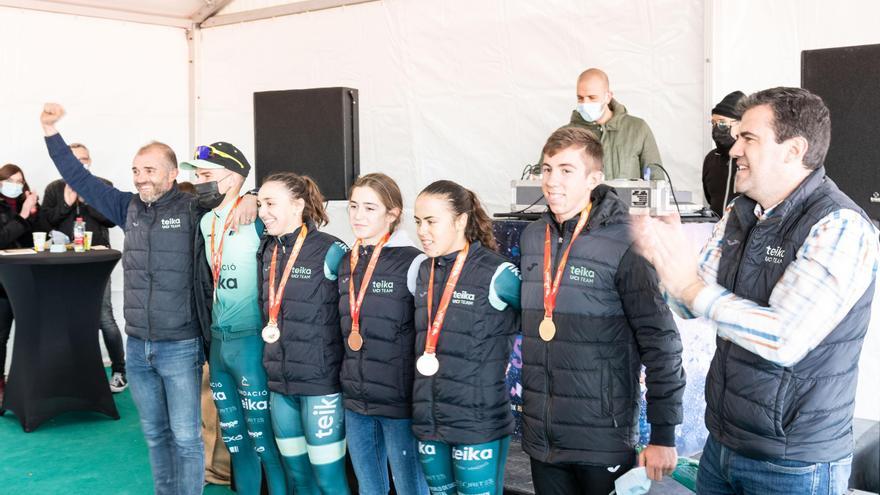 El Teika UCI Team logra cinco medallas en el Campeonato de España de Ciclocrós