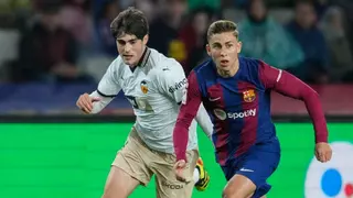 Pelea a tres bandas por Javi Guerra