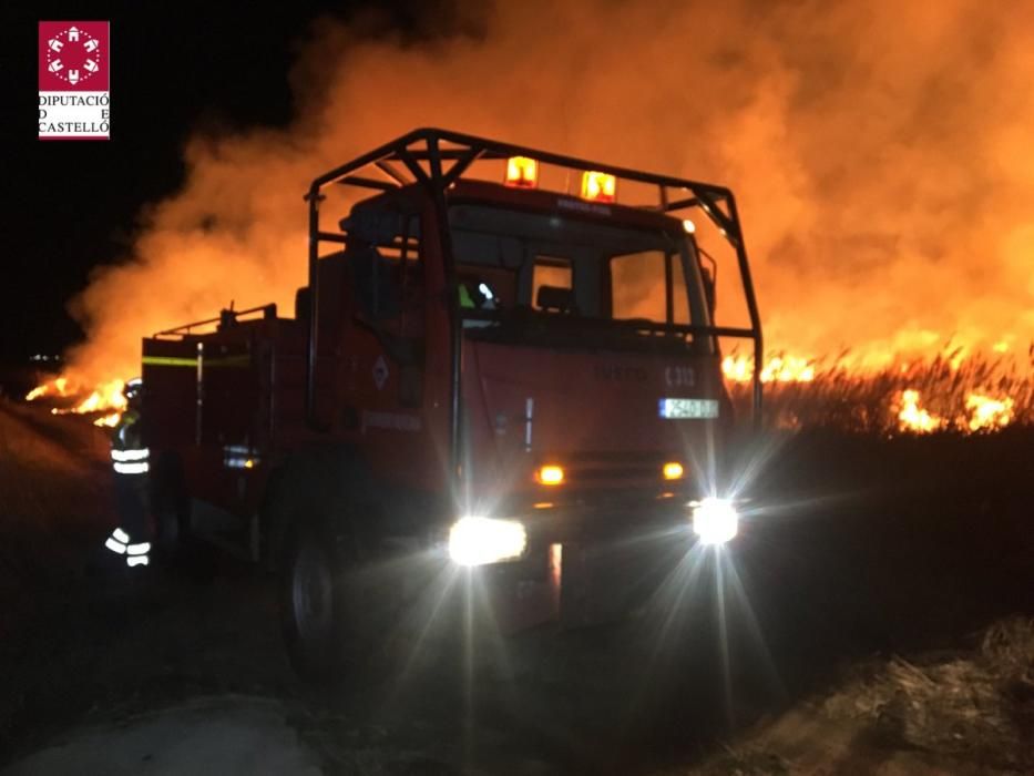 Incendio en el Prat Cabanes-Torreblanca