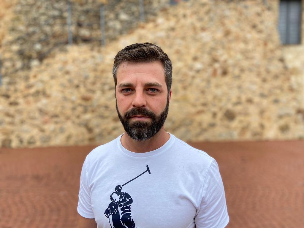 Política | Antonio Moreno, de actor porno a alcalde de Carcelén: Ya no  hago cine X, ahora cuido cabras