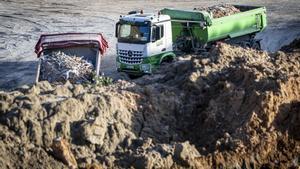 La Guàrdia Civil destapa una trama corrupta en un abocador d’Osona que va contaminar i va evadir impostos