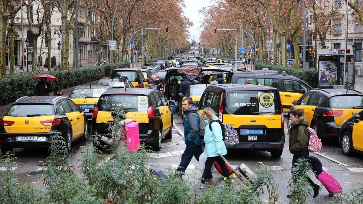 zentauroepp46631461 barcelona 20 01 2019 sociedad huelga de taxistas en la foto 190121170528