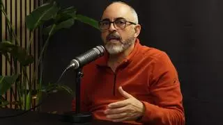 Romualdo deja la hostelería tras 14 años y triunfa como agricultor de este fruto seco: "18.000 euros por hectárea"