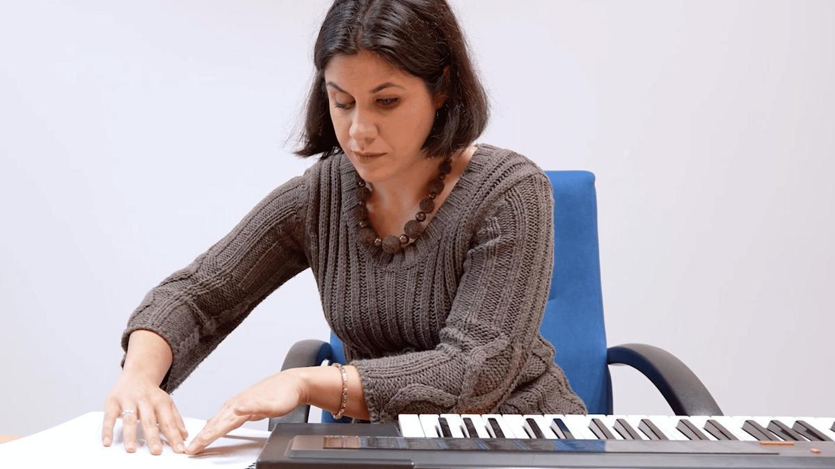 Marina Rojas, responsable de la Unidad Braille y del Departamento de Comisión Braille Española y del Etiquetado en la ONCE.