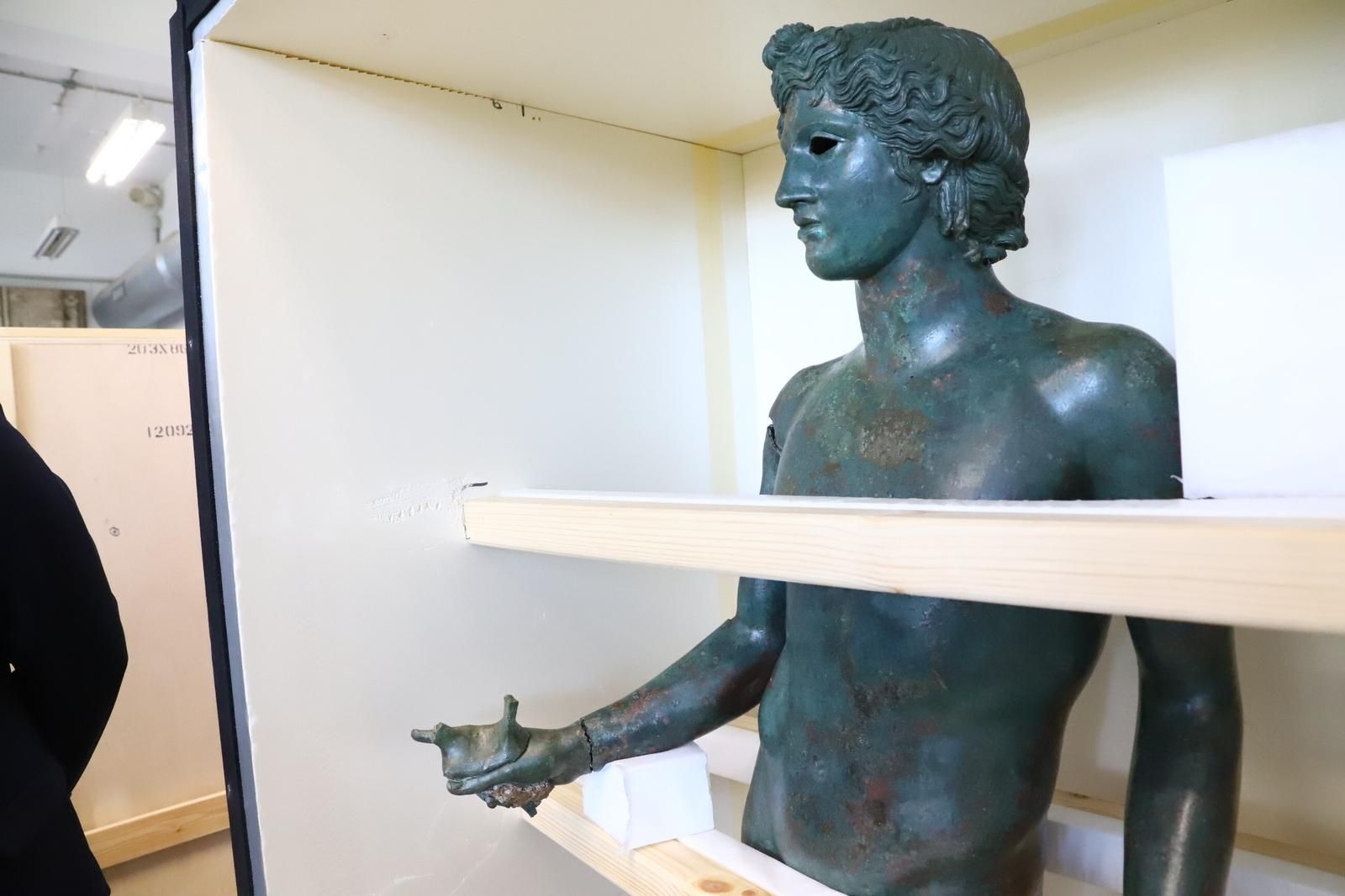 Los efebos de Pedro Abad en el Museo Arqueológico