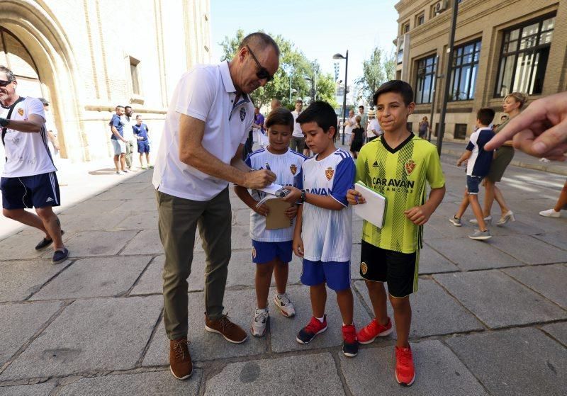 El Real Zaragoza en la Basílica del Pilar y en el Ayuntamiento de Zaragoza