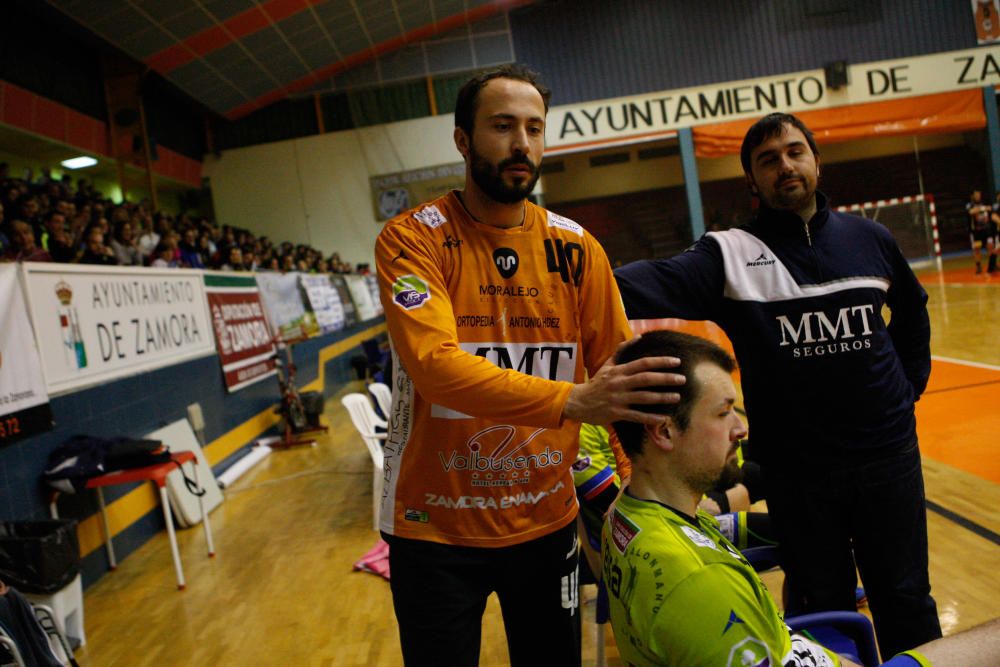 Balonmano Zamora: MMT Seguros - BM Nava