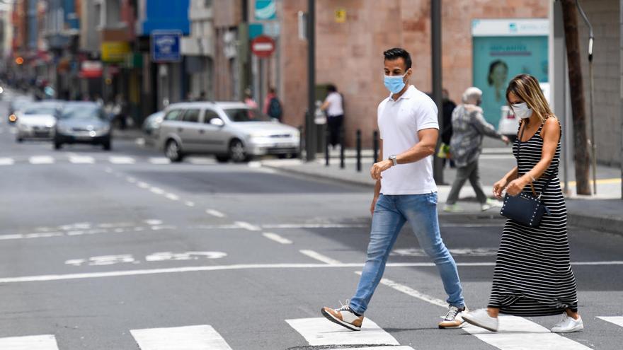 Canarias también reforzará la obligatoriedad del uso de las mascarillas