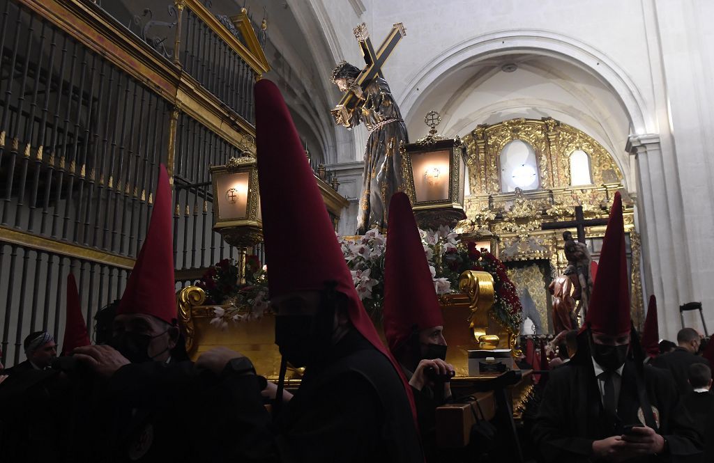 La procesión del Viernes Santo de Murcia, en imágenes