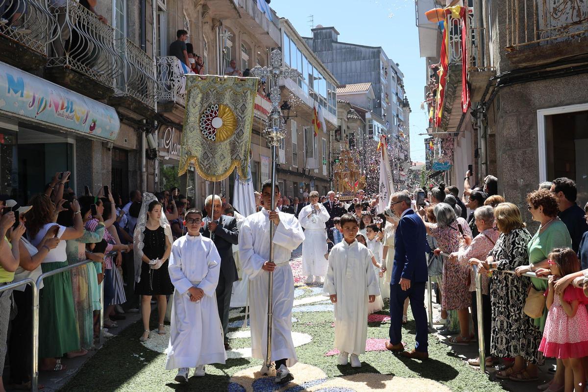 La procesión de Corpus Christi en Ponteareas