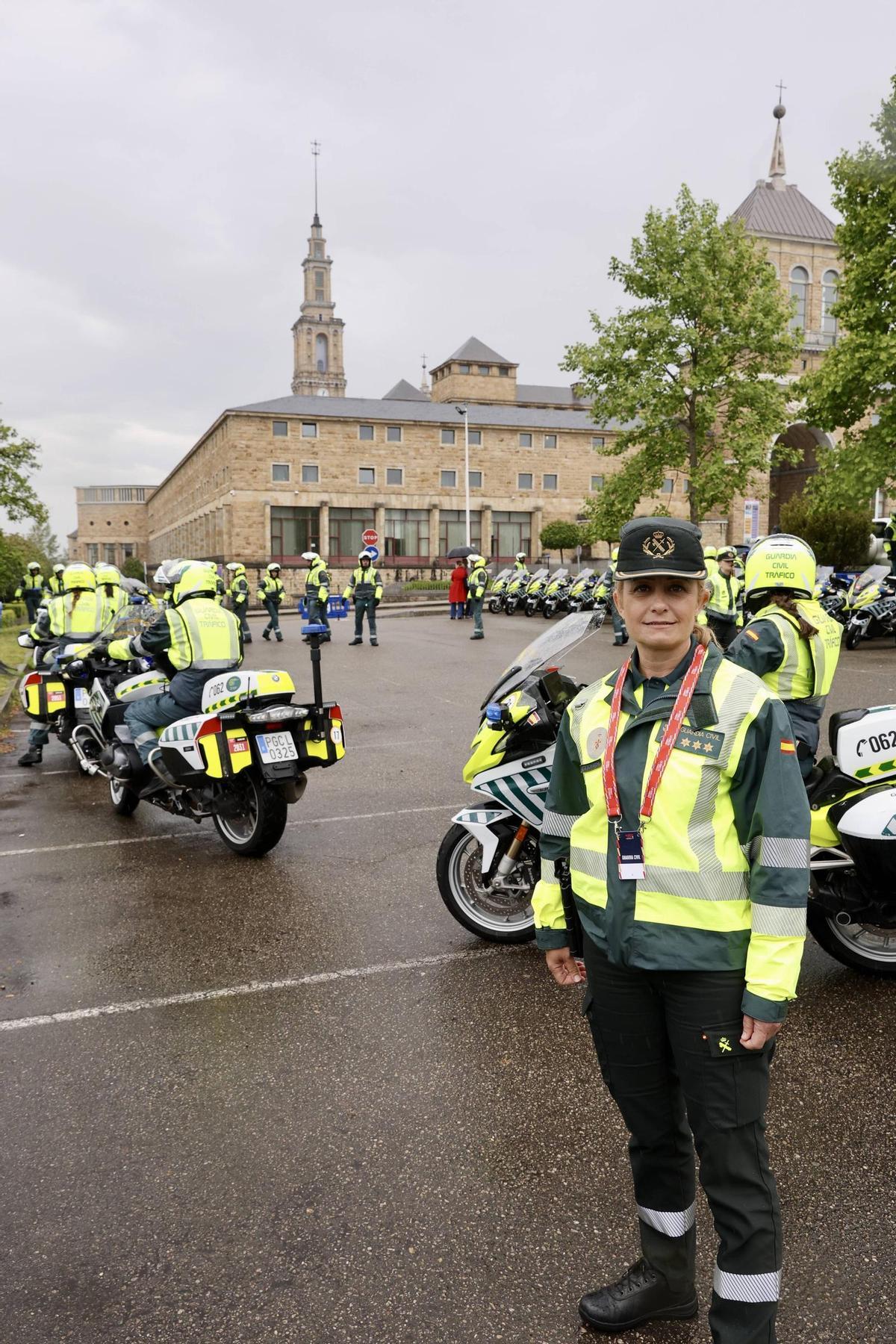 El dispositivo de la Guardia Civil en Gijón para la Vuelta a España Femenina, en imágenes