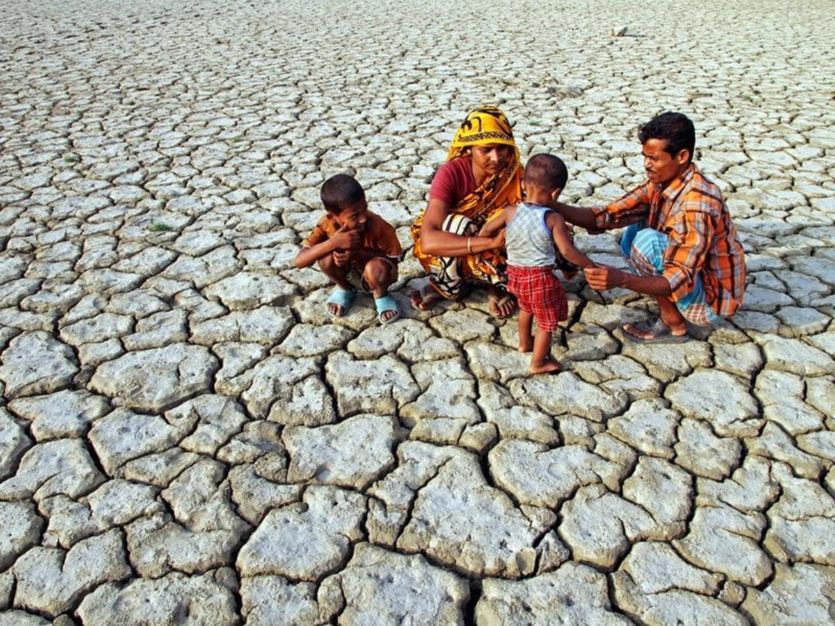 Ciudadanos de Bangladesh afectados por el cambio climático