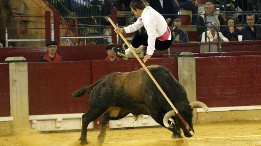 Polémica en la organización de los festejos taurinos populares