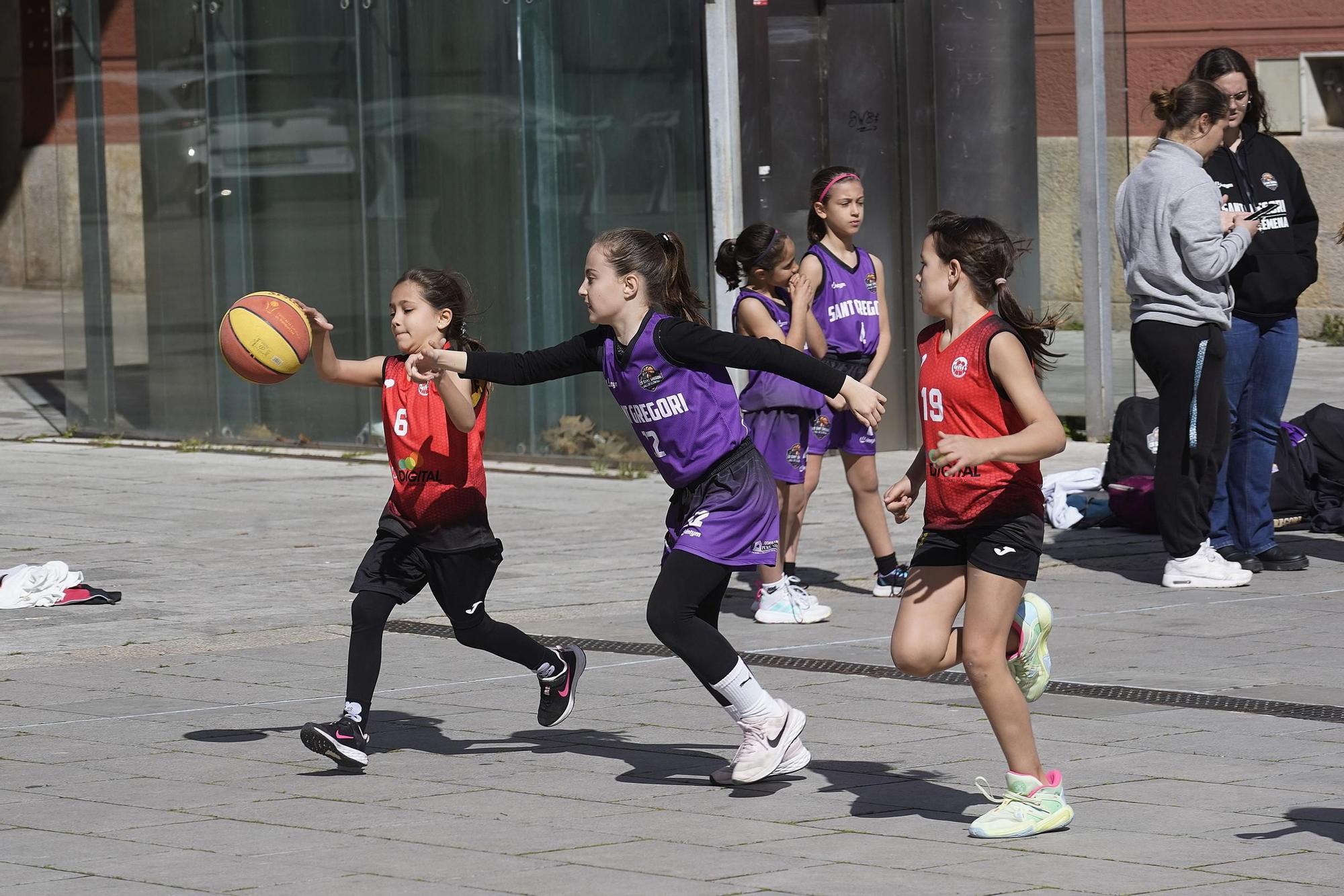 Les imatges de la 12a Jornada de l'Esport Femení de Girona