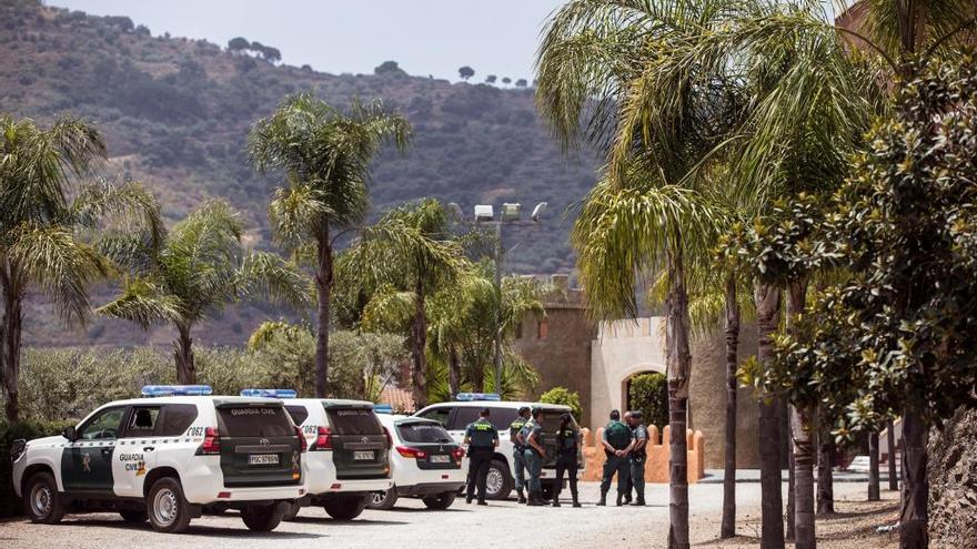 Despliegue de la Guardia Civil en Arena.