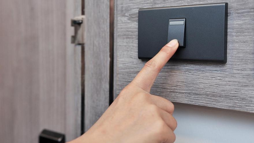 'Sablazo' tras el apagón: el precio de la luz repunta hoy un 450%