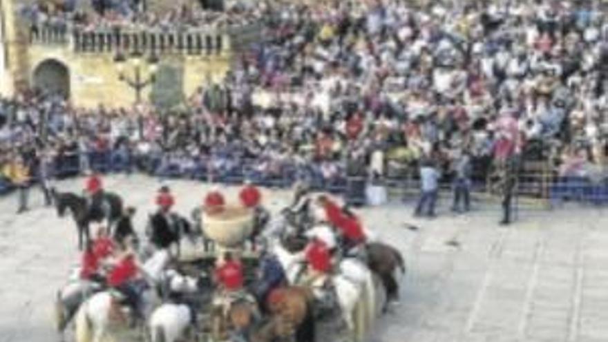 Casi 1.200 caballos peregrinan hacia Guadalupe en el Día de la Hispanidad