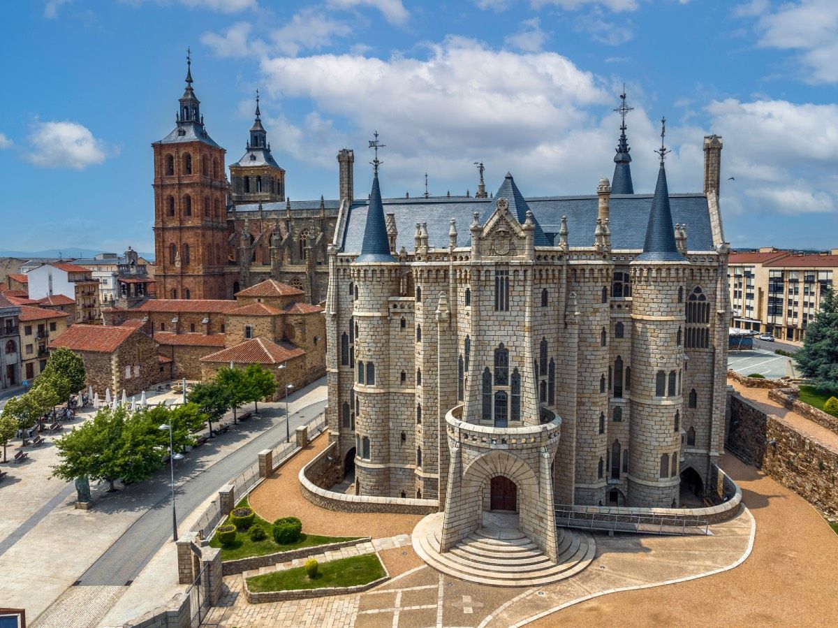 Palacio Episcopal de Astorga, uno de los más singulares de Gaudí