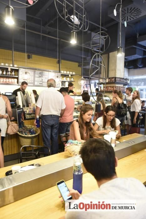 Starbucks abre sus puertas en la Gran Vía de Murci