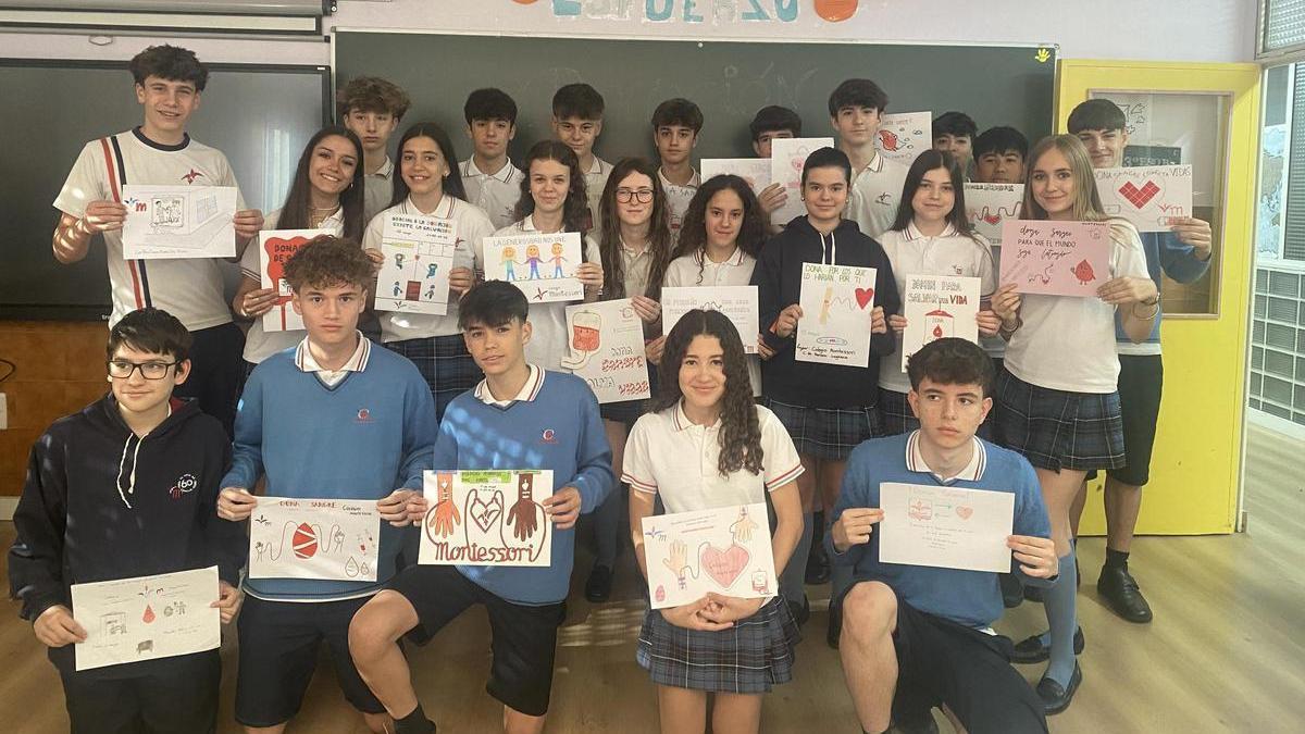 Estudiantes de 3º de ESO que han llevado a cabo la campaña de donación de sangre.
