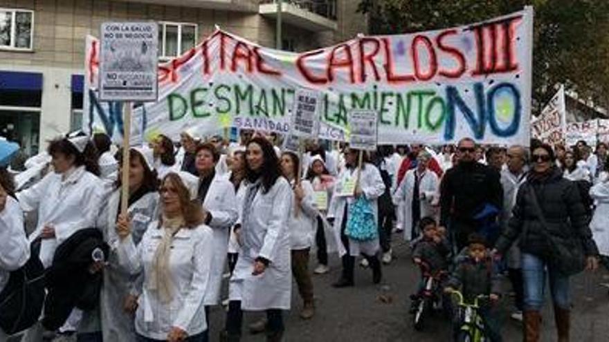 Los médicos especialistas desconvocan la huelga en Madrid