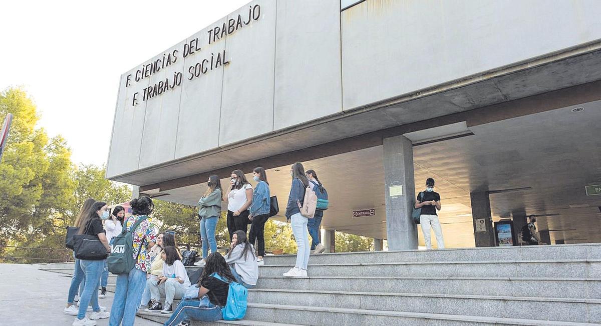 Facultad de Ciencias del Trabajo.