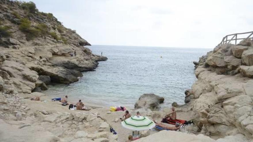 Imagen de la playa Racó del Conill, junto a Punta Plana.