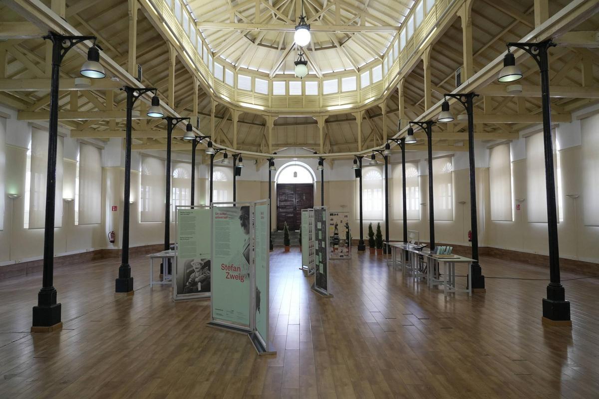 Aspecto actual de la plaza de Trascorrales.