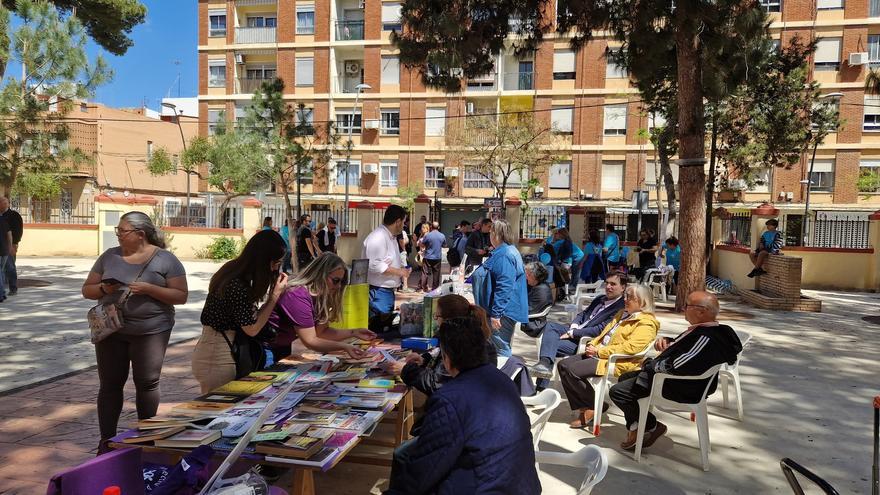 Concluye la &quot;III Fira del Llibre d’Albal&quot; con gran éxito de participación