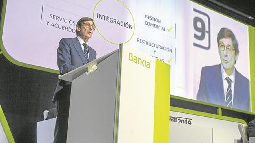 El Gobierno mantiene su plan en Bankia pese al pacto con Podemos