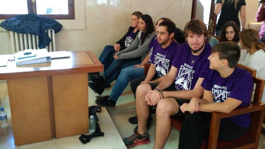 El juicio contra los seis jóvenes proabortistas quedó ayer visto para sentencia.