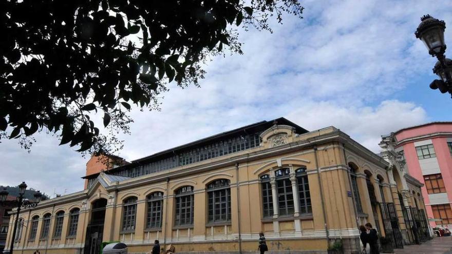 Aspecto actual de la plaza de abastos de Mieres.