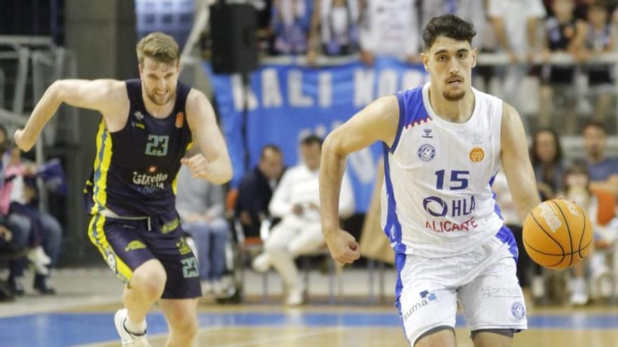 El HLA pasa por encima del Ourense y sigue su escalada